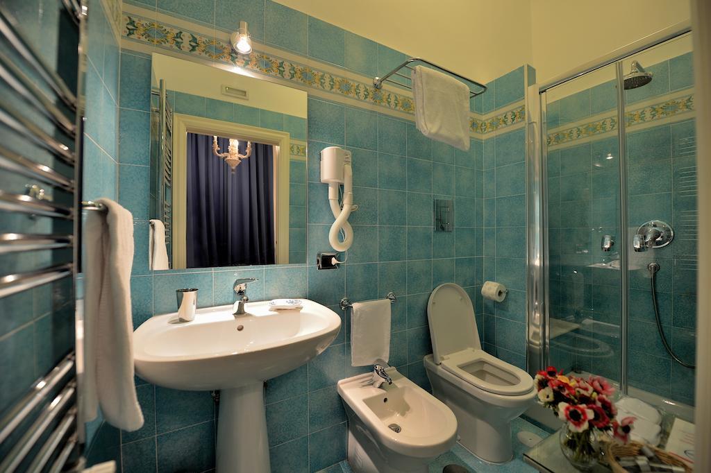 B&B Residenza Via Dei Mille Nápoles Quarto foto